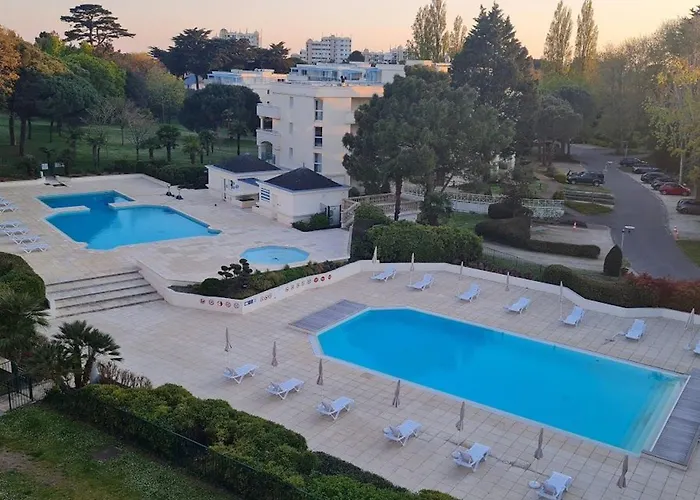 Apartment Avec Grande Terrasse A - Fr-1-306-1326 La Baule-Escoublac