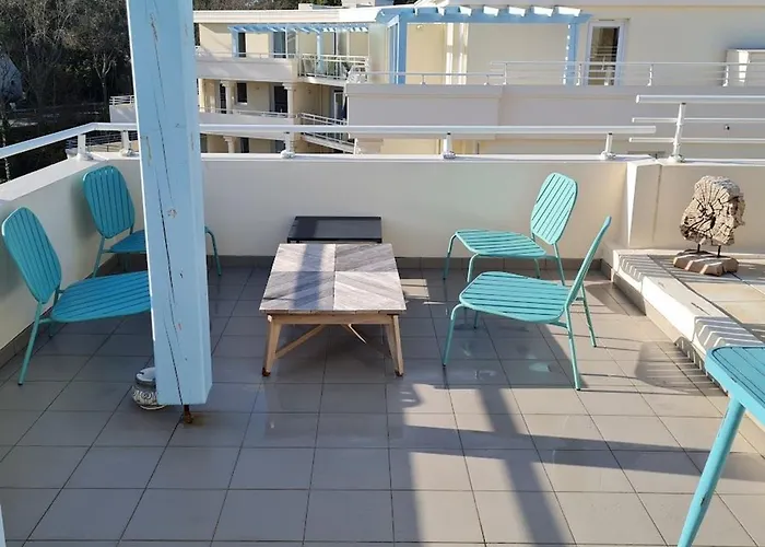 Avec Grande Terrasse A - Fr-1-306-1326